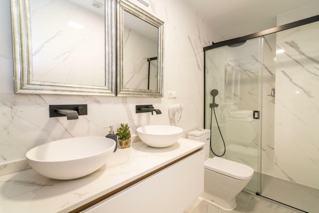 Soho Apartment Principal Avenue Málaga Extérieur photo